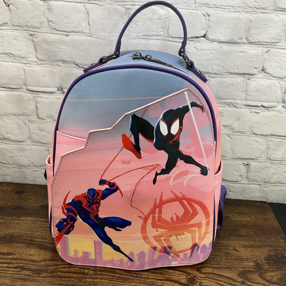 BoxLunch Marvel SpiderMan‎ Magnetic Fold Mini Backpack BoxLunch Exclusive